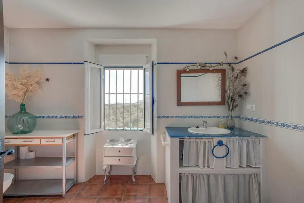 Villa With 5 Bedrooms in Archidona, With Wonderful Mountain View, Priv