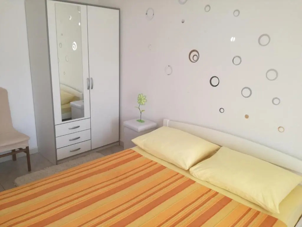 Apartment Ana