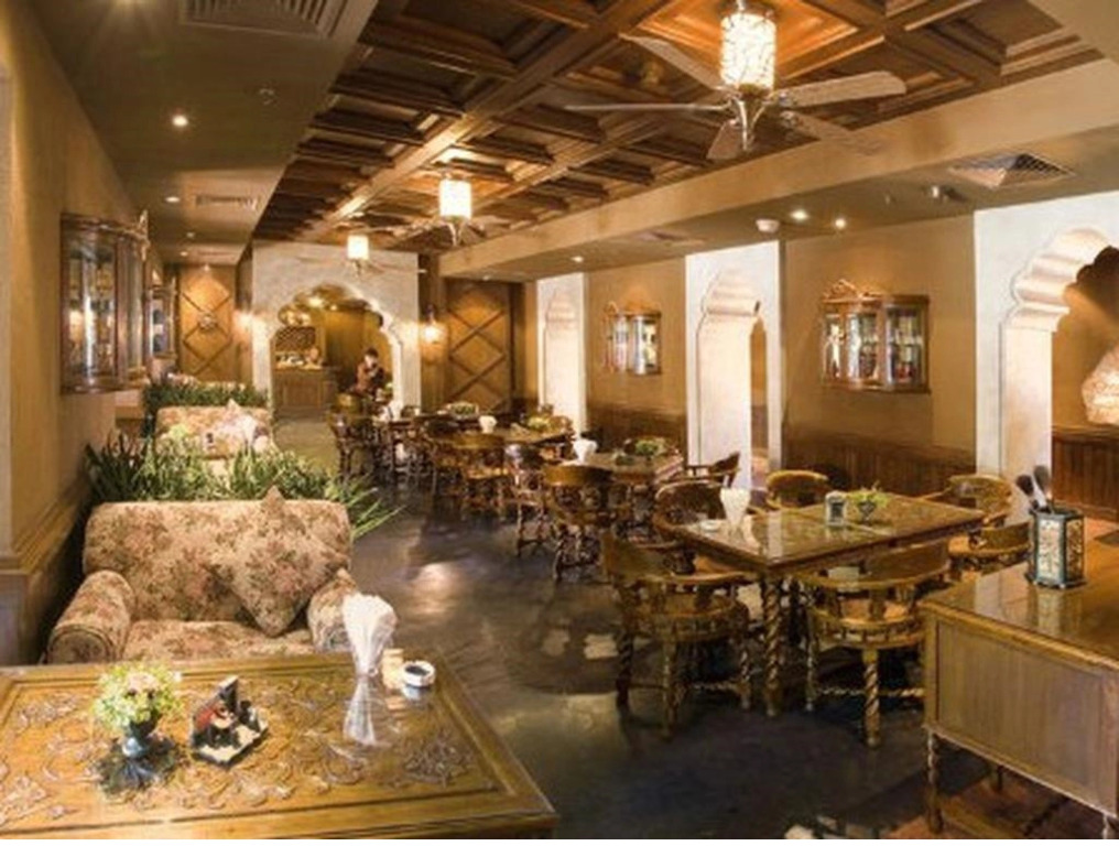 Dong Fang Hotel