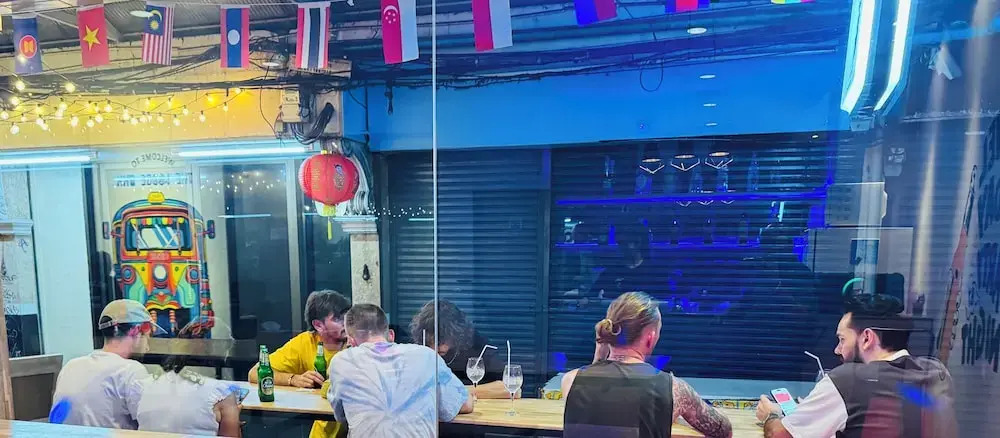 The LODGE BKK Hostel