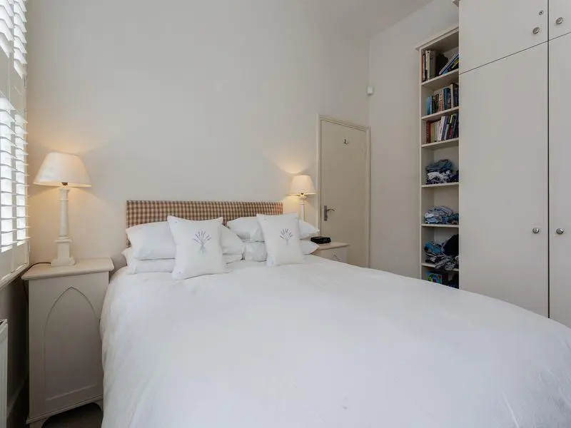 Veeve  2 Bedroom Flat On Dafforne Road Wandsworth