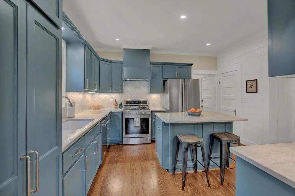 Charming Craftsman Home!-2 Blks From Main St!