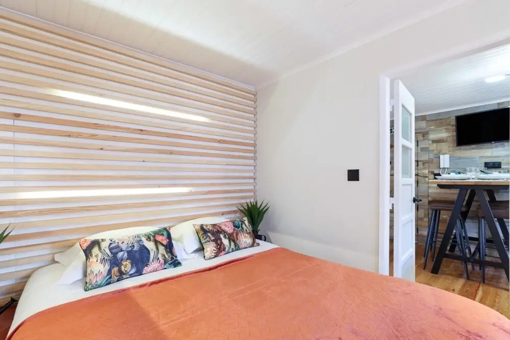 Modern & Bright One Bed Apt in St George's Castle