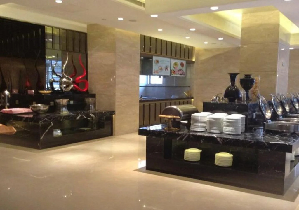 Days Hotel Hualing Wuhan