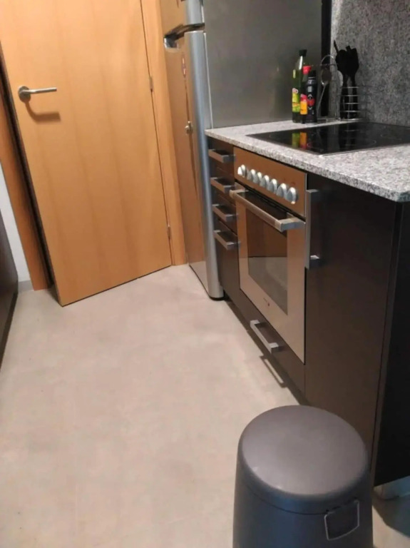Stylish Flat, 2 Bathrooms And Swimmigpool!!