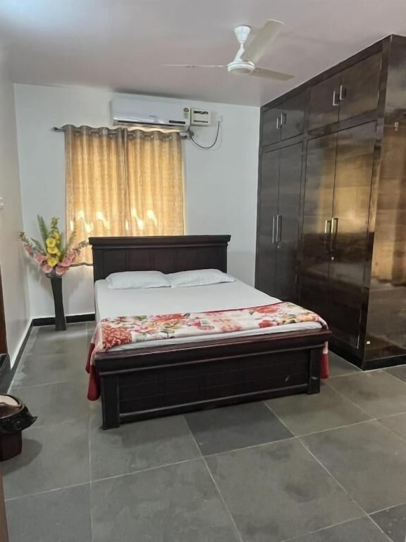 Premium 2BHK• Clean & Central • Walk to IT Hub