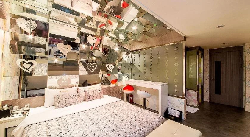 J Boutique Hotel Mg Stay