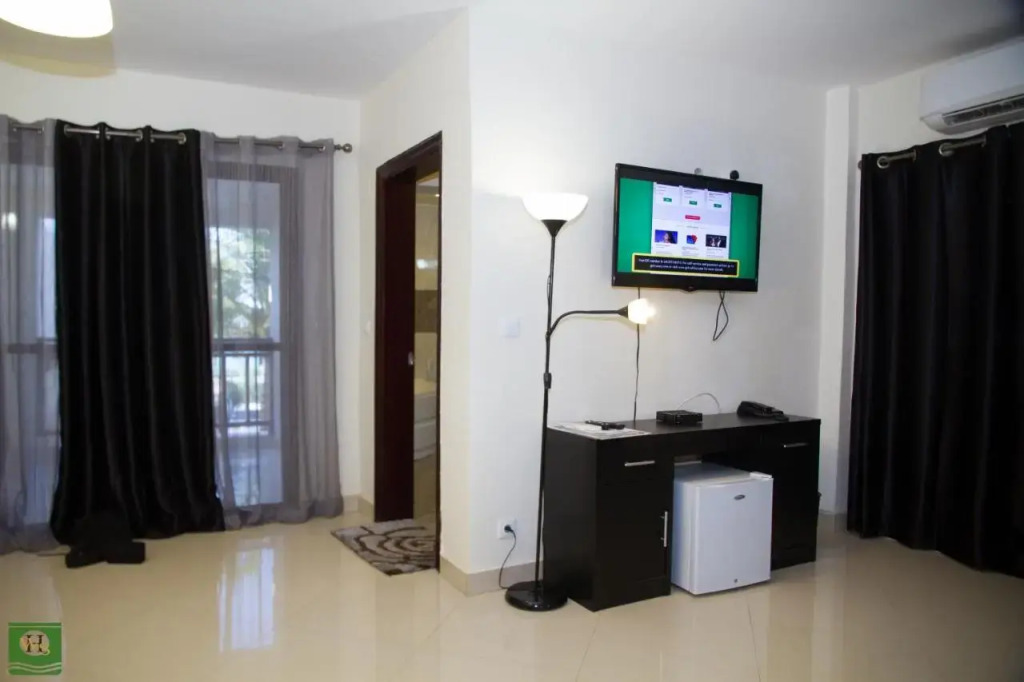 Hotel Wimbi Sun