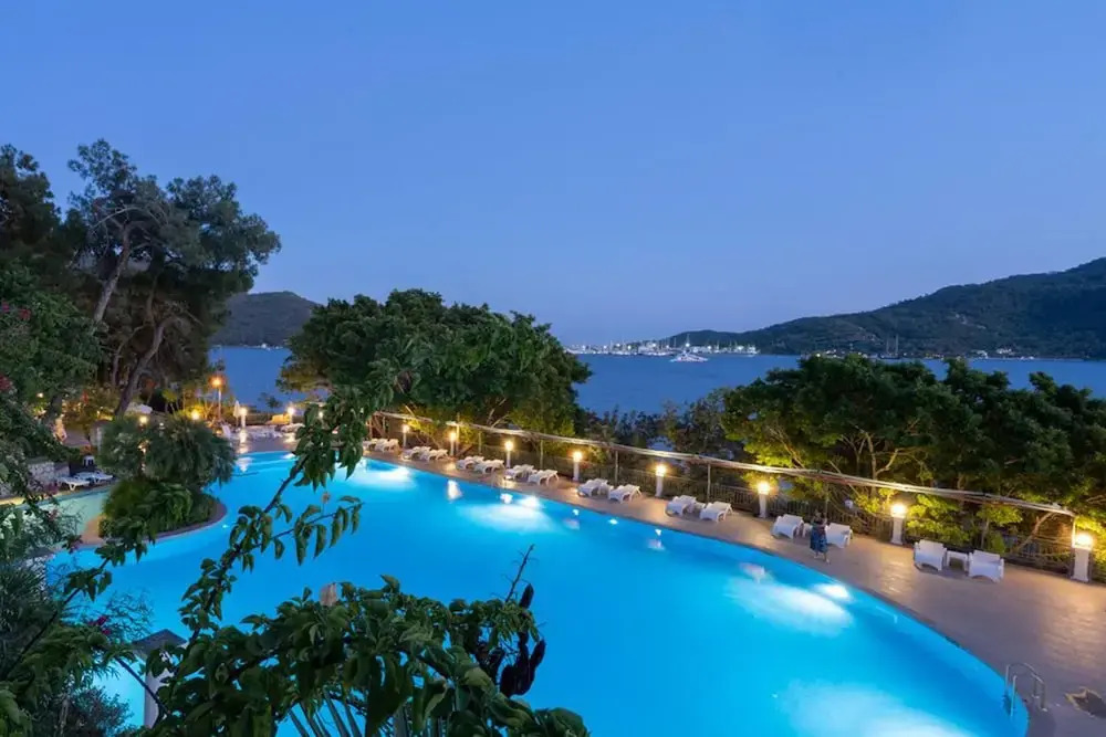 Club Bellamare Beach
