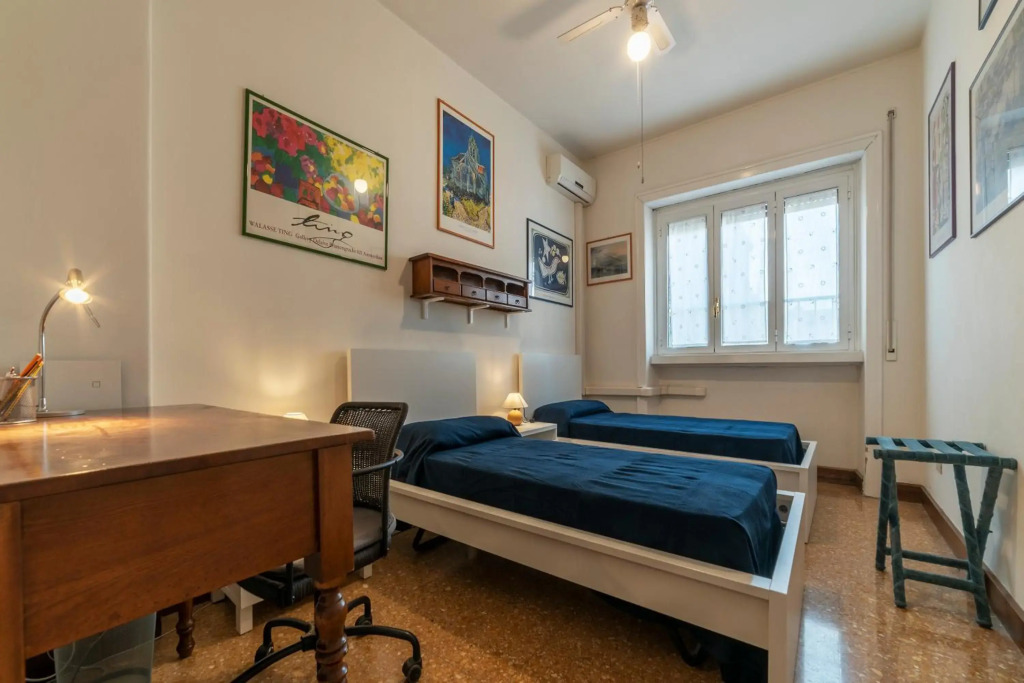 Roomy and Bright Apartment with Terrace