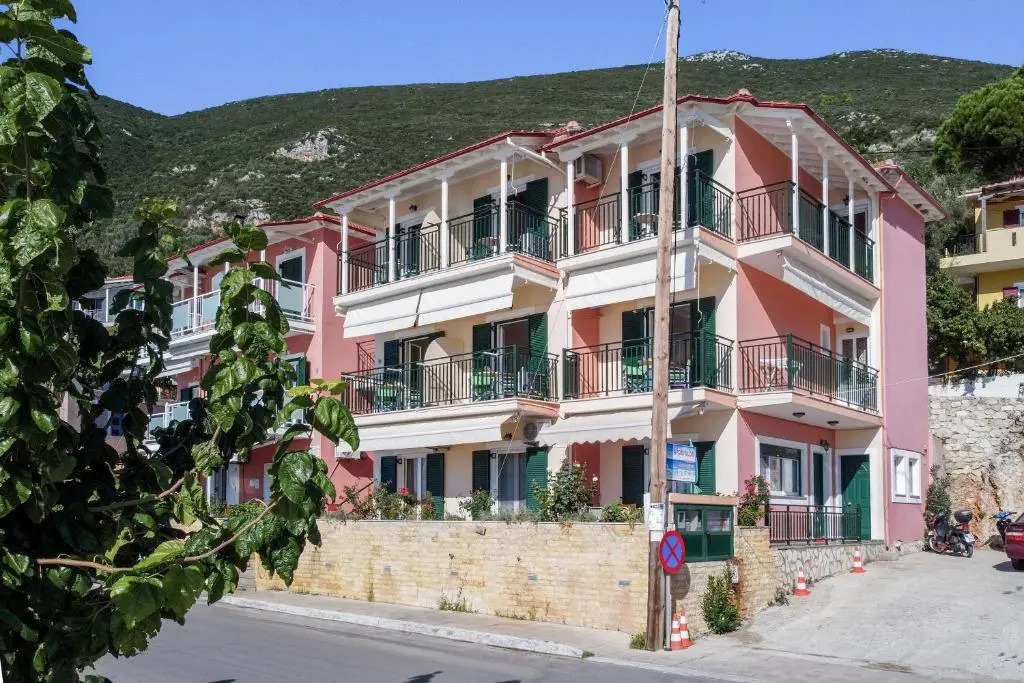 Apostolos Apartment 5