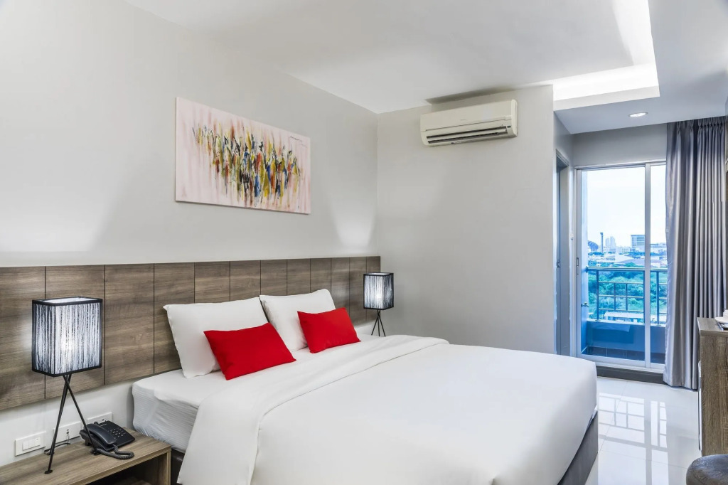 Livotel Hotel Hua Mak Bangkok