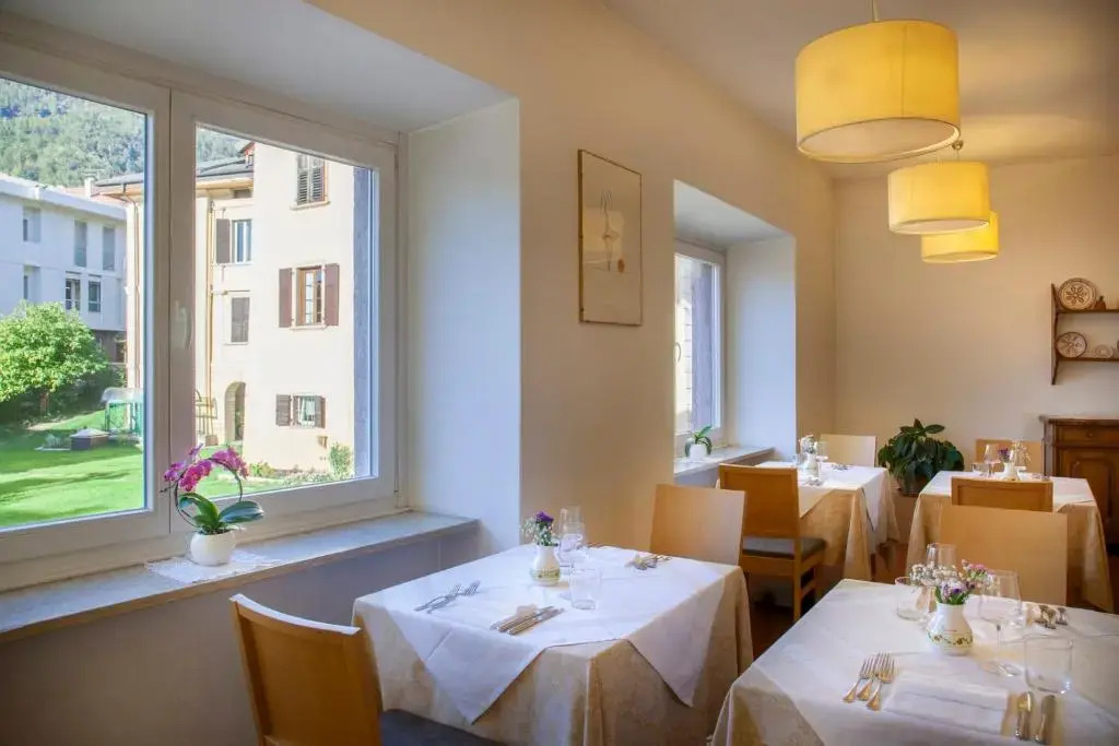Hotel Romanda