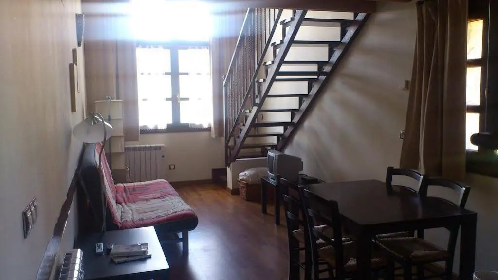 Apartamentos Rurales La Cirigüeña