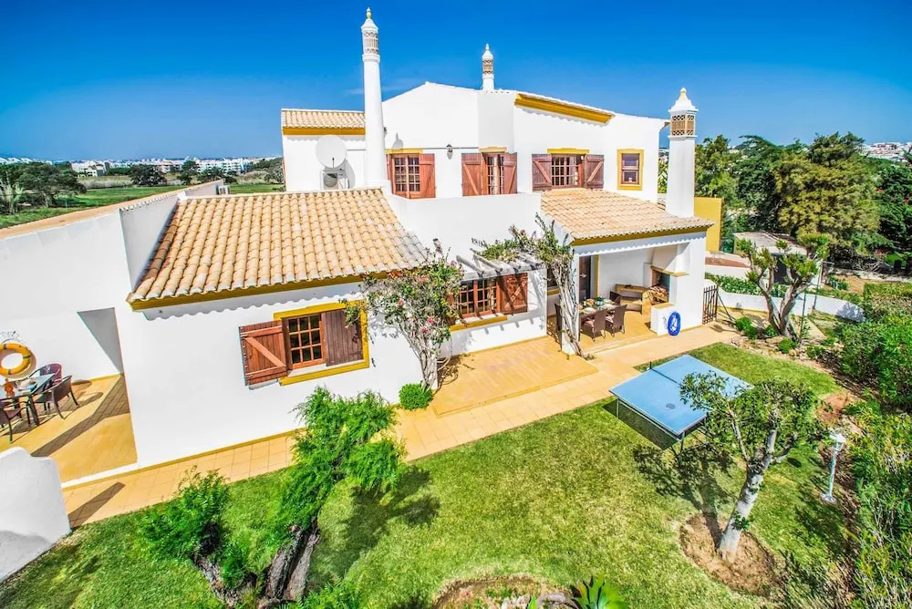 Villa Monte Galego