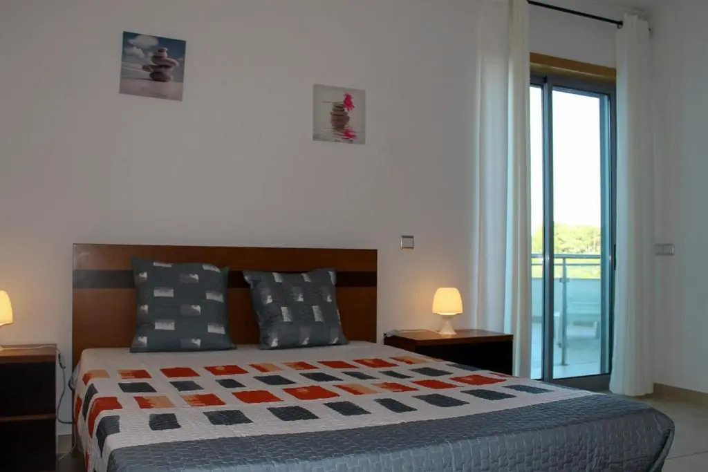 Varandas do Mar Apartamento T2R frente mar Olhos de gua Albufeira