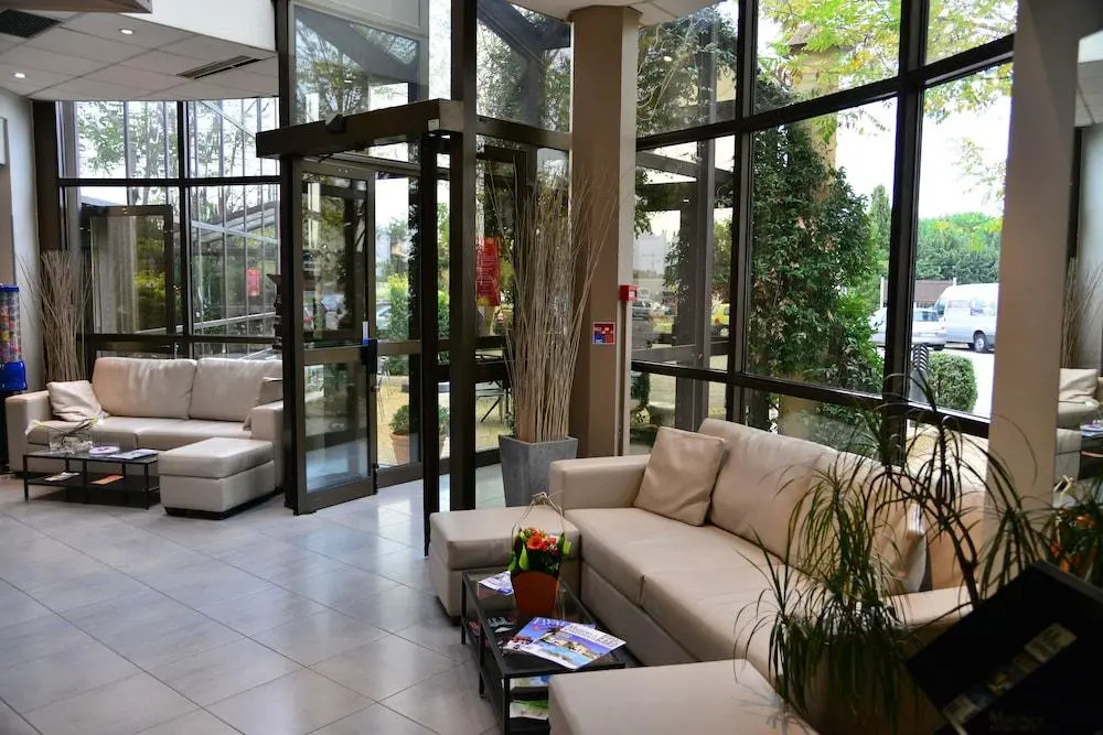 Aeroport Hotel - Parc Expo