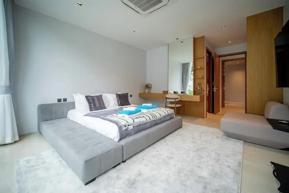 Botanica Foresta 4BR Luxury Villa with Pool by NLA