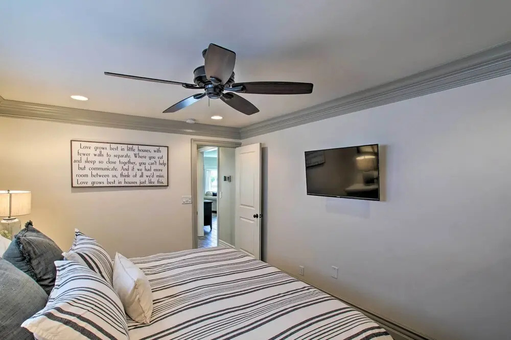Families w/ Pets Welcome! Dtwn Gilbert Retreat