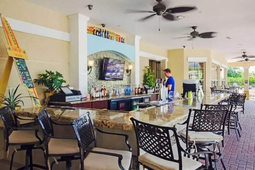 Spacious Condo With Balcony Near Themed Parks! #3vc406