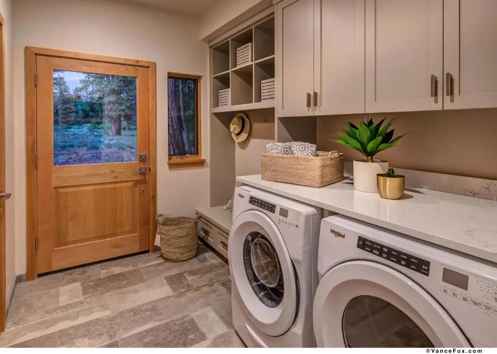 NEW 4BD Residence in the Signature Home Collection at Old Greenwood