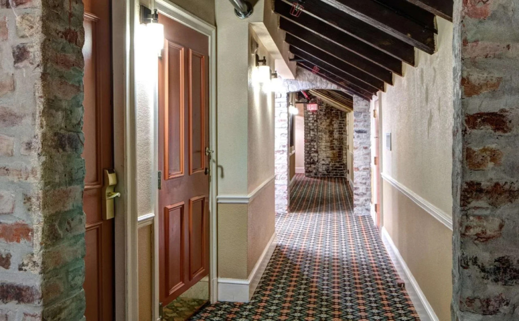 voco St James Hotel by IHG