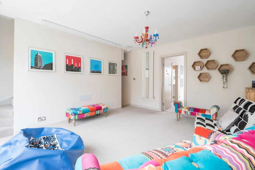 Bright Family Home in Primrose Hill