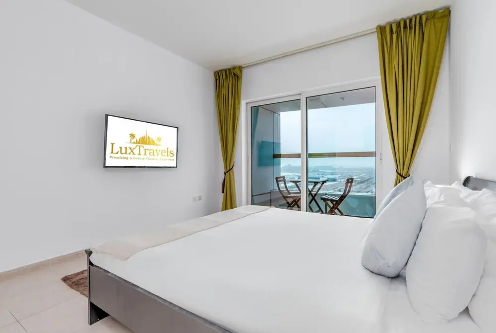 Lux BnB Elite Residence Harbor Views