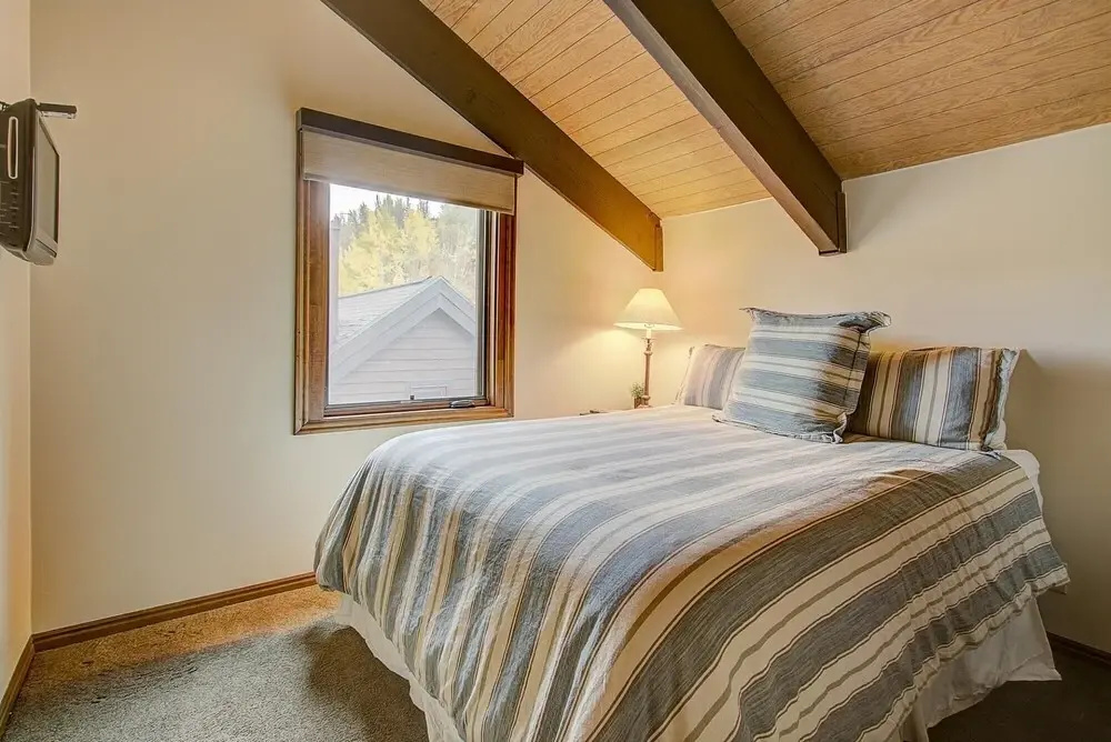 Coopers Collection 32 - Quittin Time Townhome