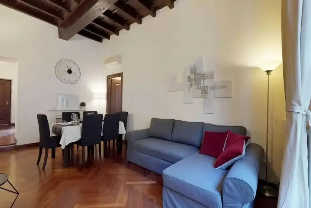 Italianway - Borgospesso 14