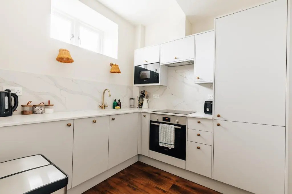 Redland Suites - Apartment 8