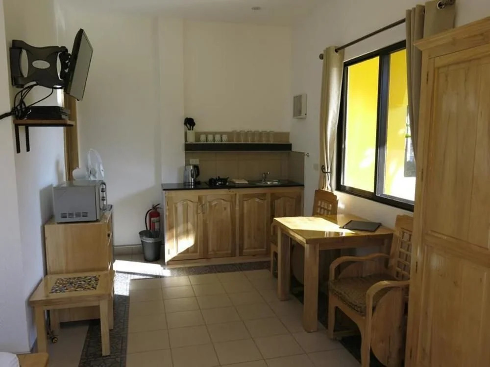 Alonas Coral Garden Resort