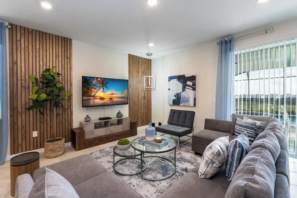 Amazing 8BR Villa by Disney Pool Theater