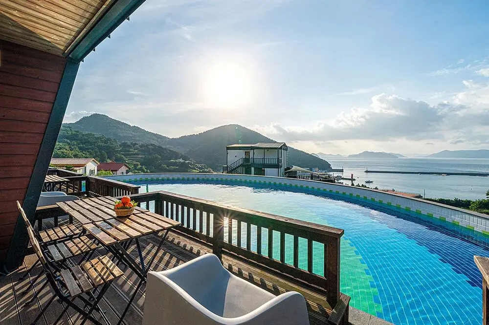 Geojedo Piskina Poolvilla Pension