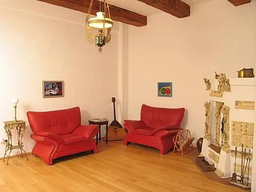 Casa Rozelor