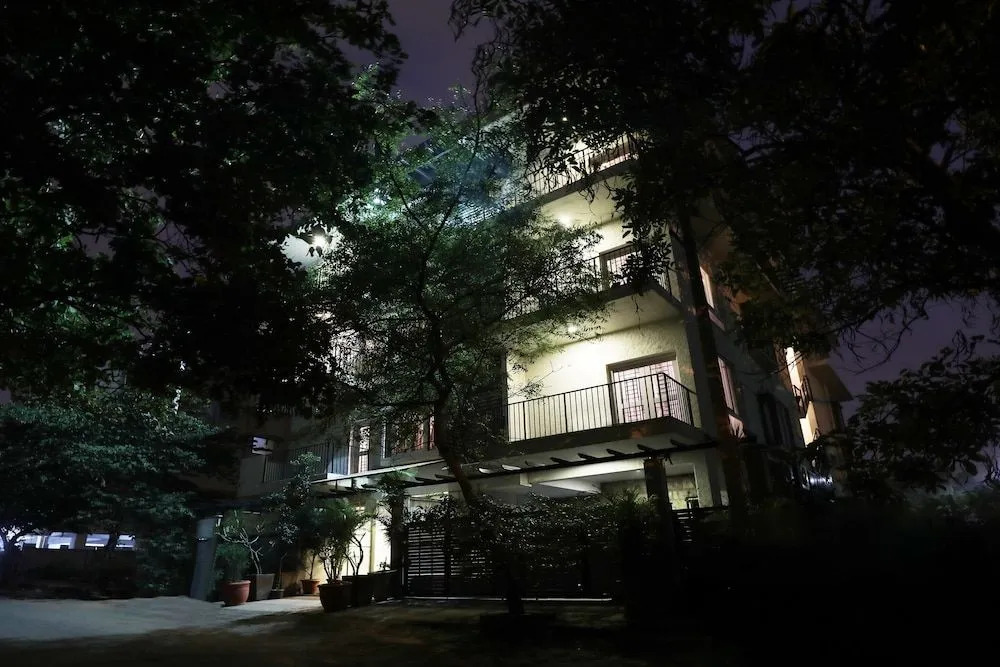 OYO 1078 Hotel Royal Serenity