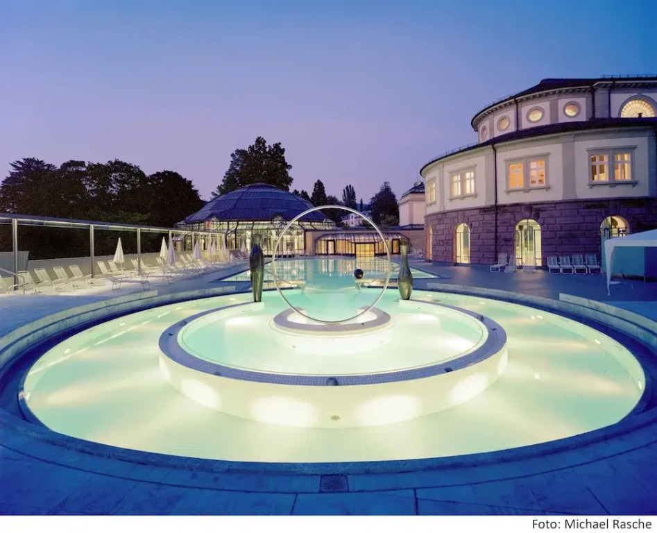DAS SCHLOSSBERG - Boutique Hotel im Park- Nahe der Therme
