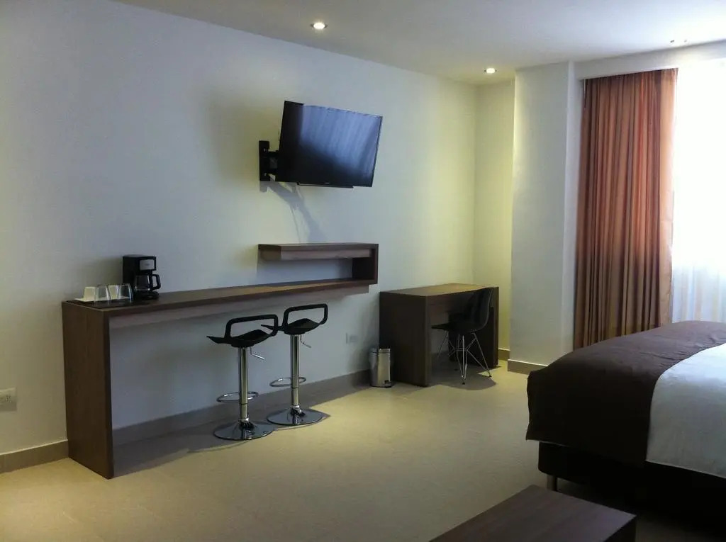 Hausen Hotel - Suites
