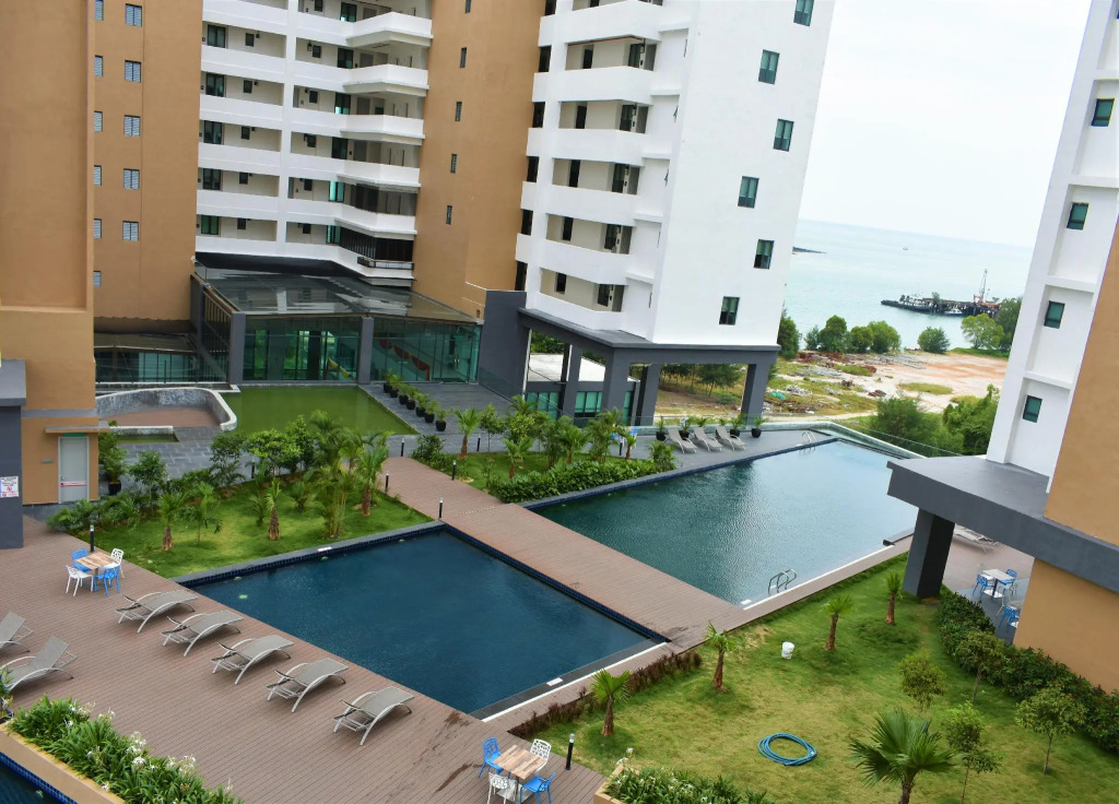 DWharf Hotel & Serviced Residence