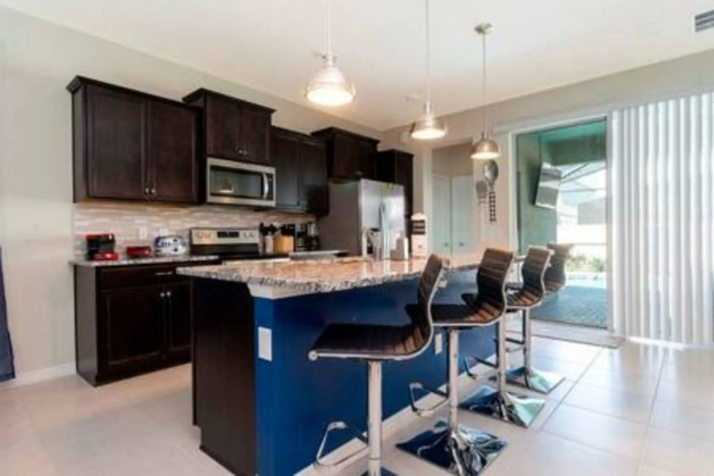 Free Water Park Windsor Island 5BD - 5BA