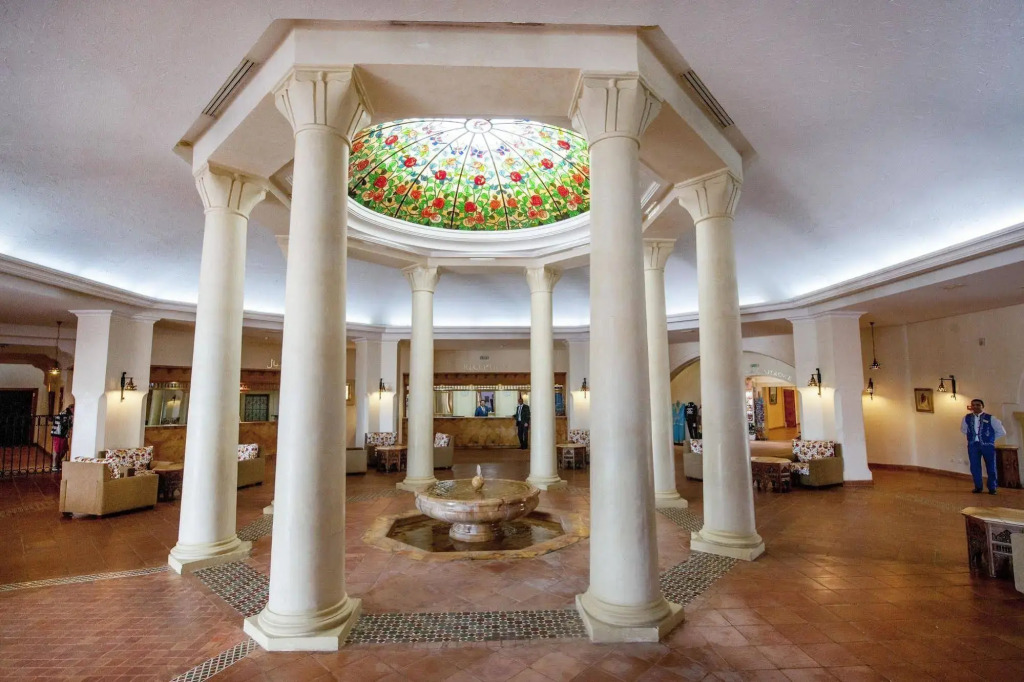 Medina Belisaire And Thalasso