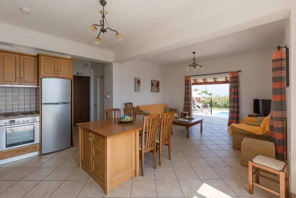 Villa Eleni Agios Stephanos