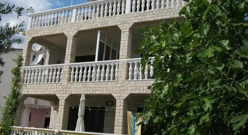 Apartments Nestor