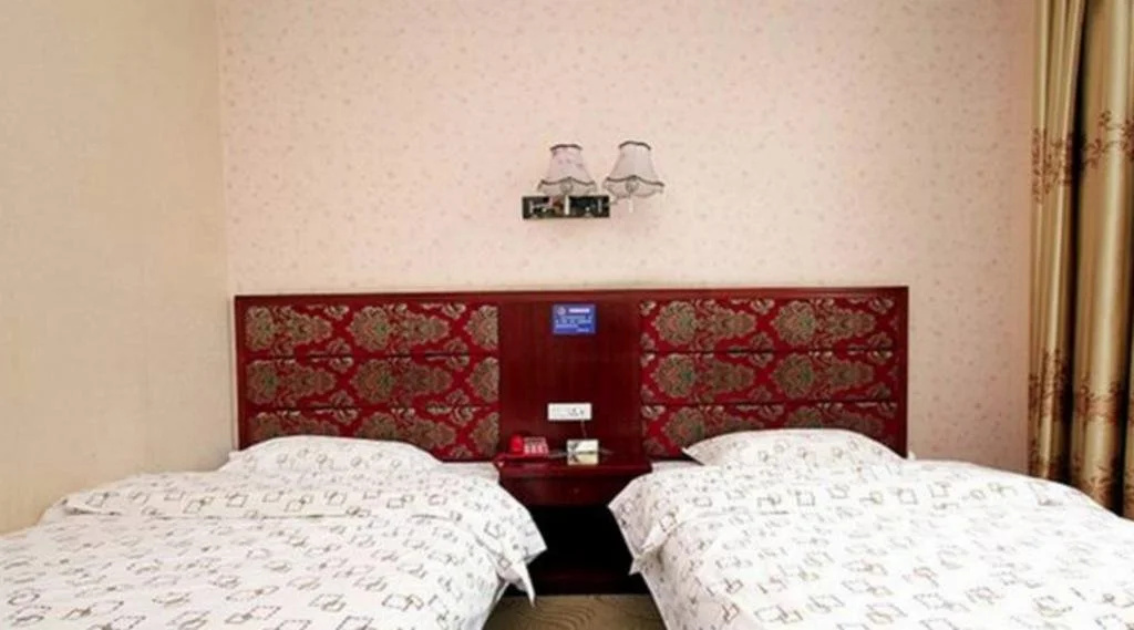 Yangshuo Fengqing Holiday Inn