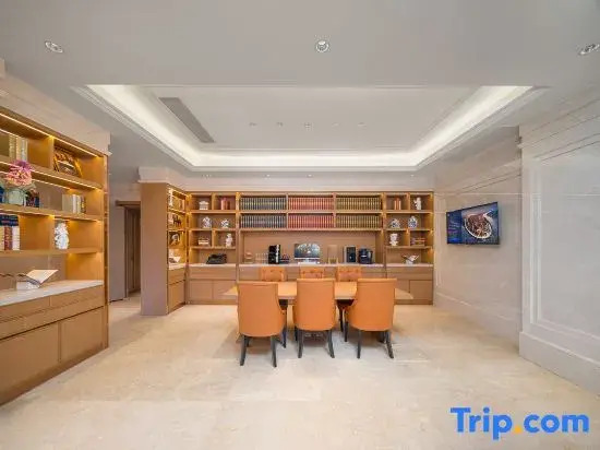 Vienna Classic Hotel (Hohhot Saihan Wanda Plaza Branch)