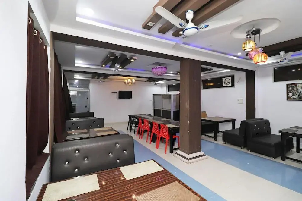 Hotel Mn Galaxy by OYO Rooms