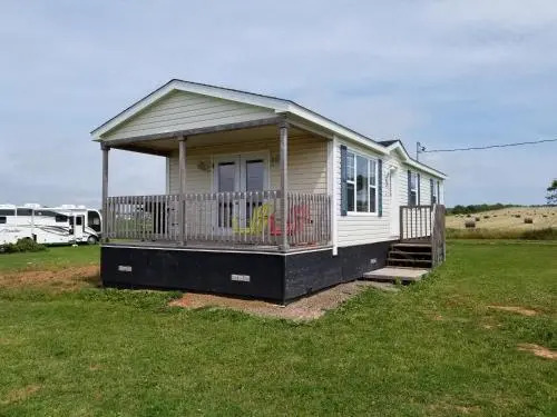 Blue Spruces Cottages
