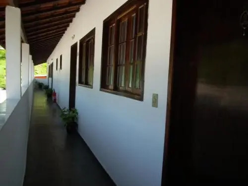 Recanto Casa de Pedrinha - Aptos para temporada e finais de semana