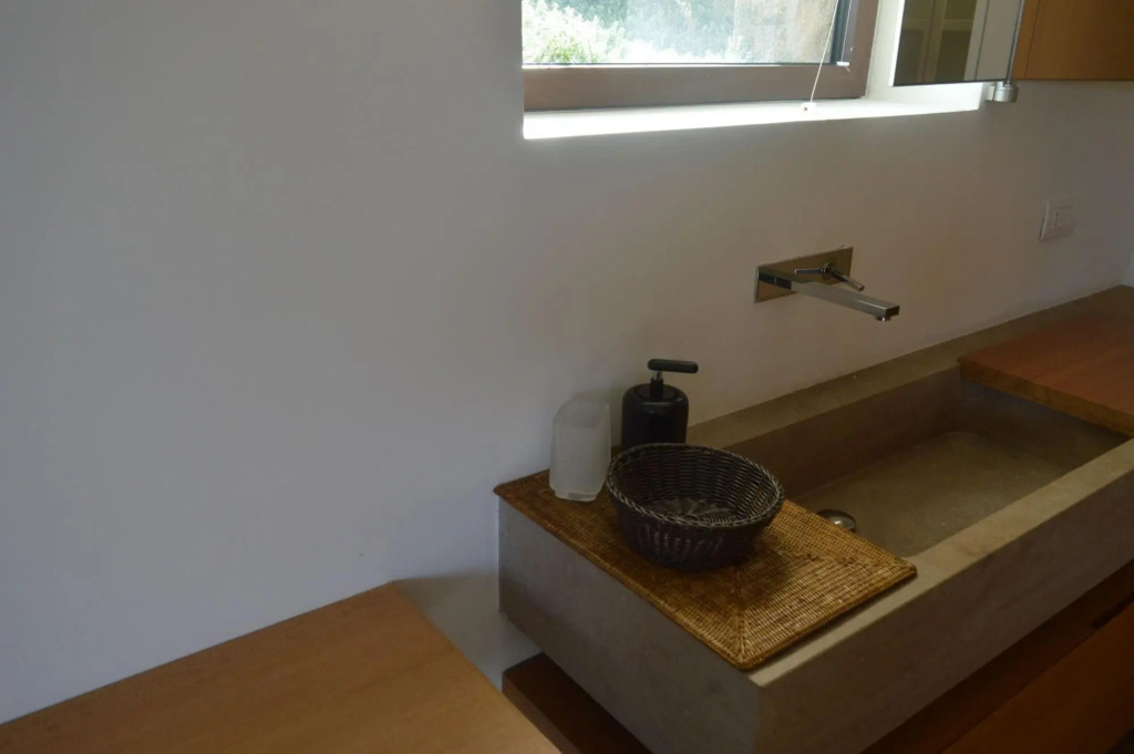 La Janna di Lianti, surrounded by greenery, with a large private garden and swimming pool, a five-mi-La Janna di Lianti