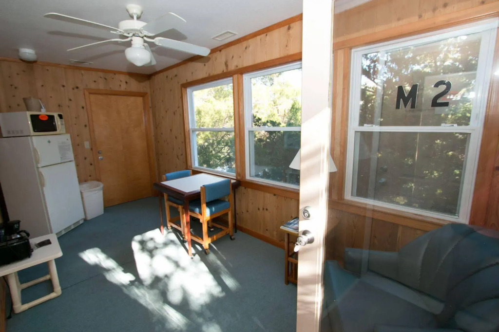 Outer Banks Motel